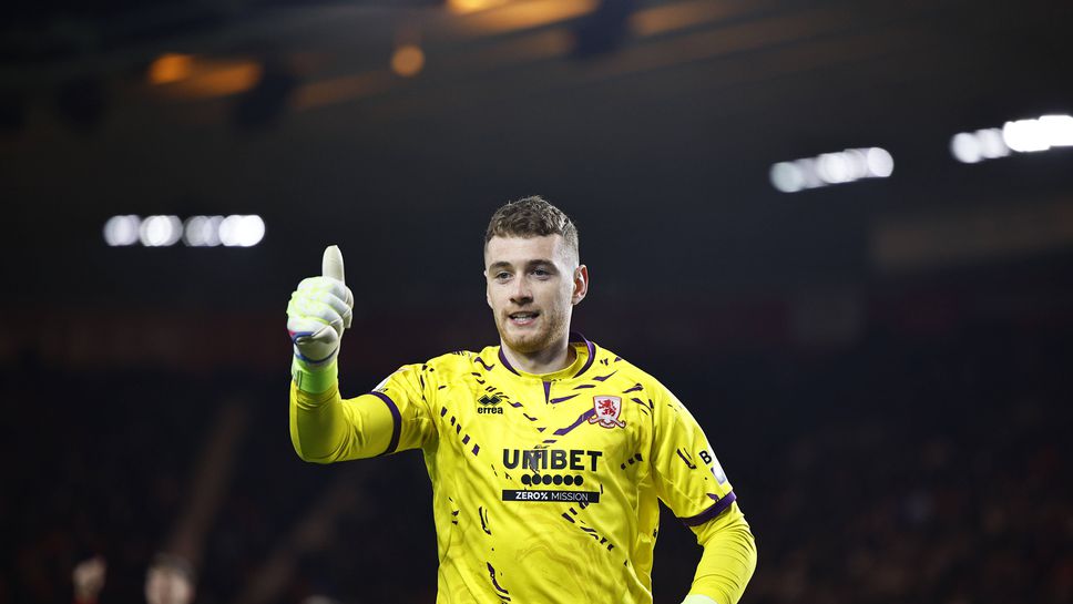 Евертън привлече вратаря Марк Травърс