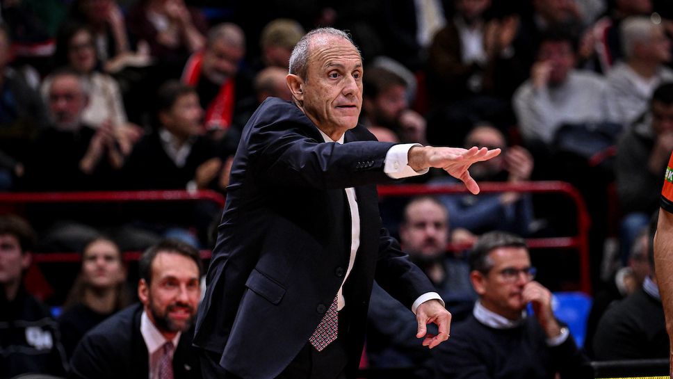 Еторе Месина вече не е старши треньор на Армани Олимпия Милано