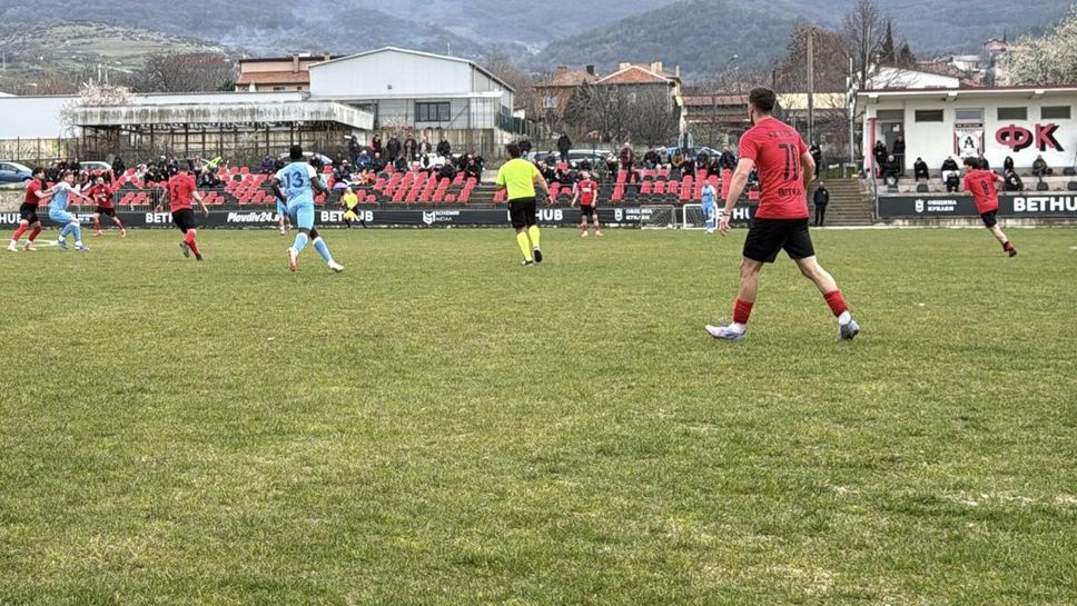 Важен успех за Атлетик