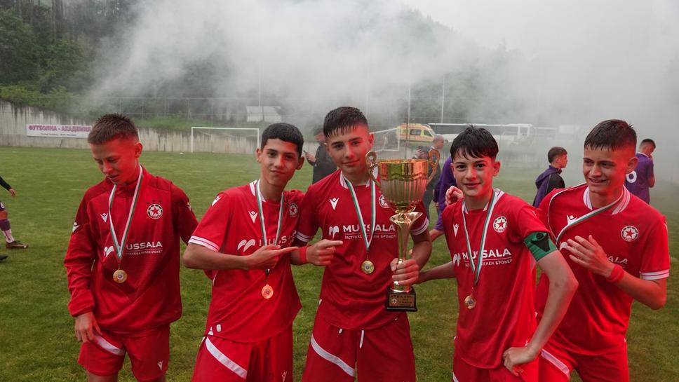 ЦСКА спечели Купата на БФС при набор 2012