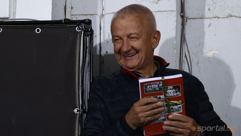 Христо Крушарски: Локомотивът тръгва без спирачки